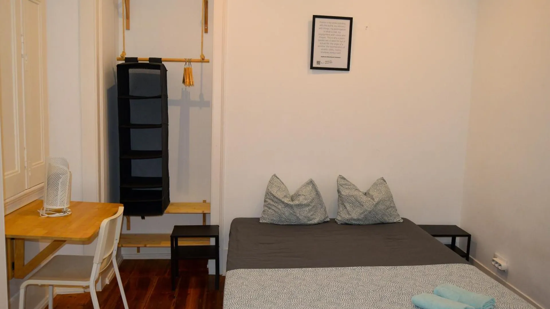 Guest house Embassy Arriaga Private Elegance Rooms In Stylish Shared Apartment Lisbon